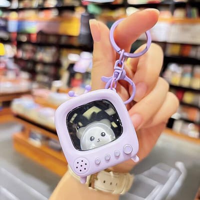 Creative Luminous Tv Shape Kitten Keychain Mini Popular Toy Atmosphere Light School Bag Pendant_img_2